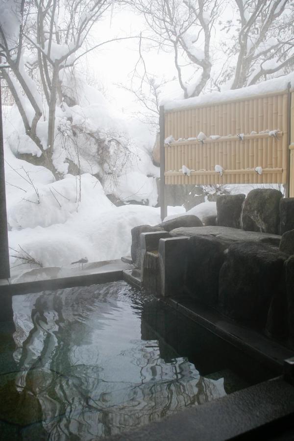 Ryokan Kutsuroginoya Yuu Takayama  Exterior foto